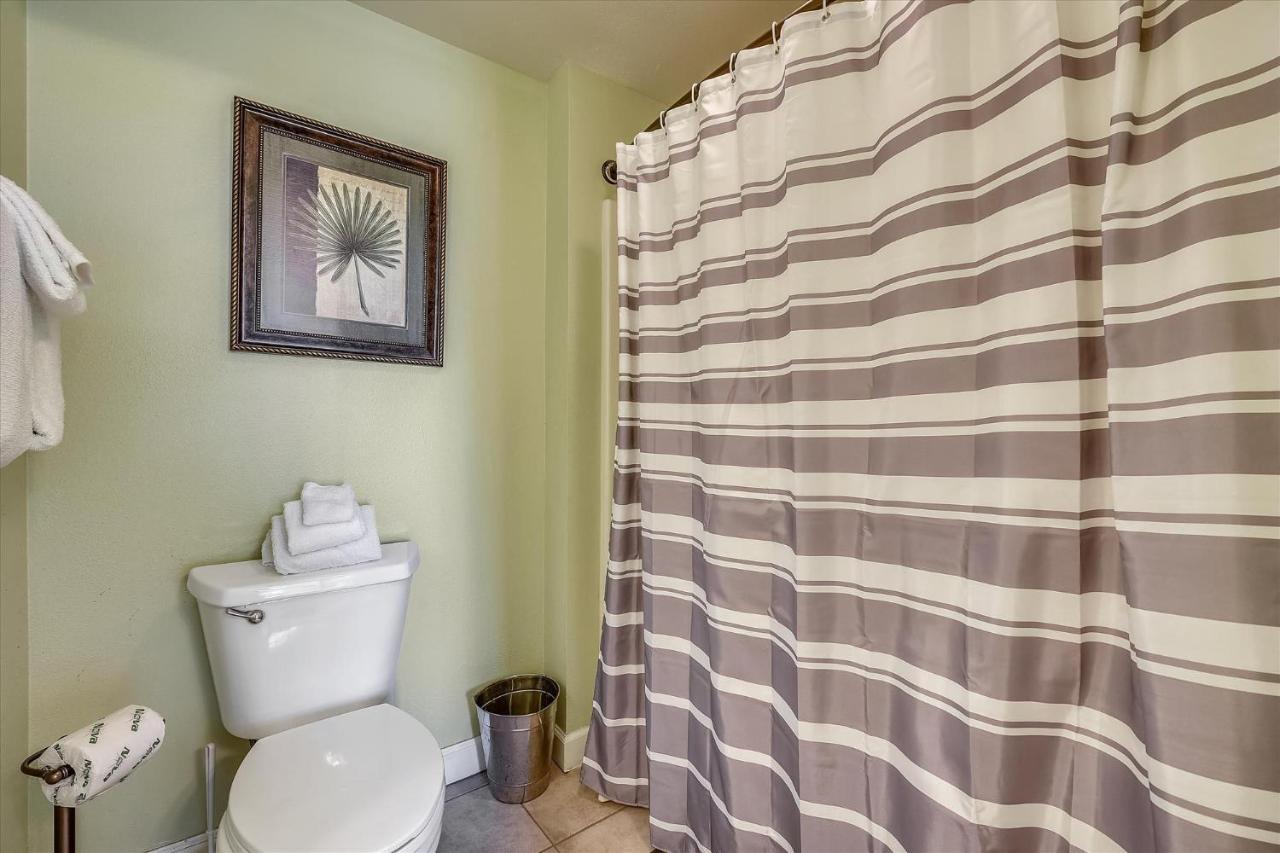 Shores Of Panama 204 - 2nd Floor 2 Bedroom Sleeps 8, Same Floor Reserved Parking, Free Fun * Panama City Beach
