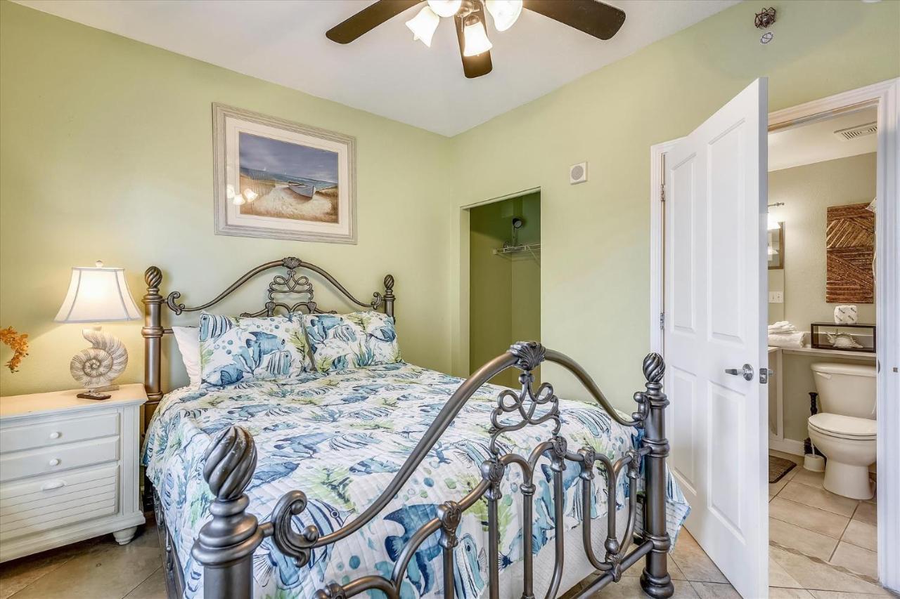 Shores Of Panama 204 - 2nd Floor 2 Bedroom Sleeps 8, Same Floor Reserved Parking, Free Fun Apartment *