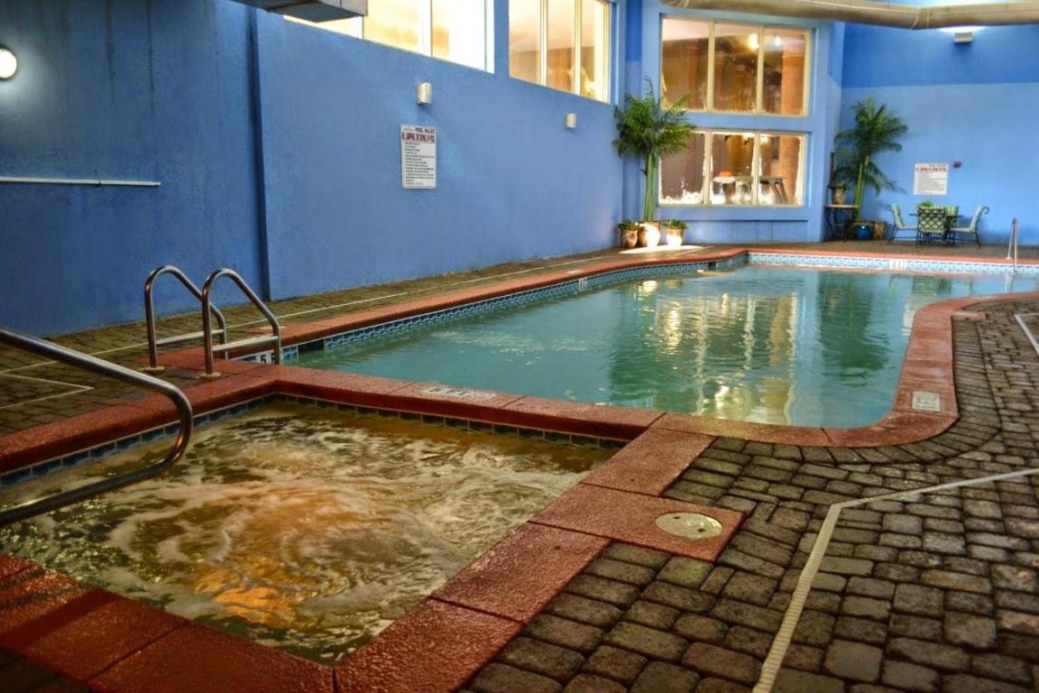 Shores Of Panama 204 - 2nd Floor 2 Bedroom Sleeps 8, Same Floor Reserved Parking, Free Fun *